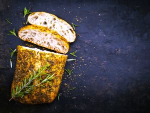 Добавка семян марихуаны в хлебопечении позволяет обогатить хлеб и другие изделия этими ценными жирными кислотами, вносящими положительный вклад в диету потребителей